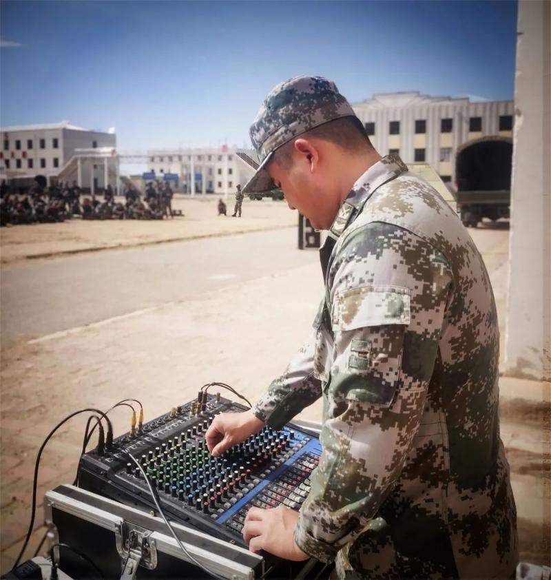 先锋影院《新骑兵先锋》高清在线观看 | 骑兵先锋 | 先锋影院