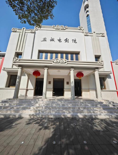 小木屋手机影院 - 免费在线追剧神器 | 高清无广告观影 | 最新热门影视资源