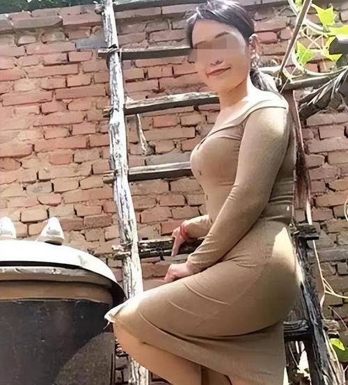 亚洲黑丝在线播放的相关介绍